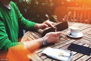 善用器者得天下 論戴博士茶學科班背景如何引領茶行業倉儲服務變革